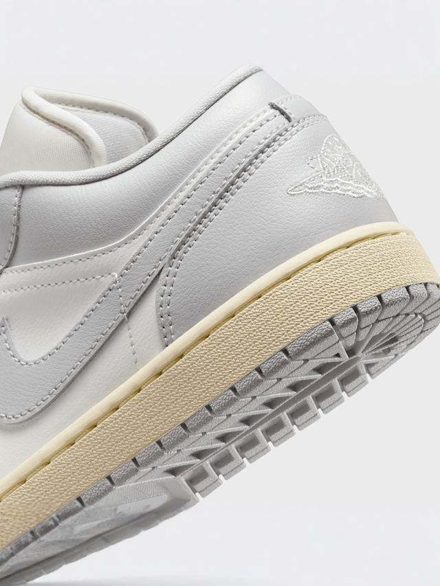 Jordan, WMNS Air Jordan 1 Low, grey, Image 8 of 8