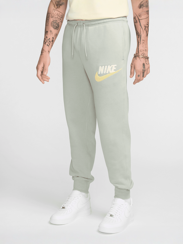 Nike, Club Fleece Jogger, green, Image 1 of 7
