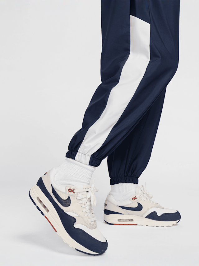 Nike, Sportswear Woven Joggers, blue, Image 5 of 6