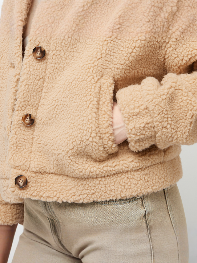 Urban Classics, Ladies Short Sherpa Button Jacket, beige, Image 3 of 4