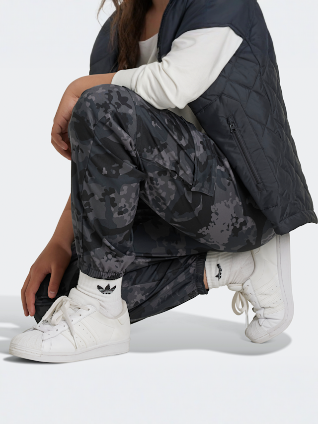 adidas Originals, Cargo Pants, camouflage, Image 4 of 5