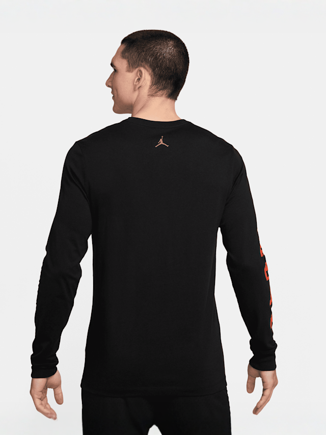 Jordan, Flame Longsleeve Crew, black, Image 2 of 3