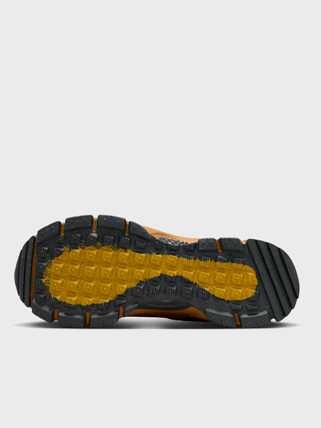 Nike, WMNS Zoom Vomero, brown, Image 3 of 9