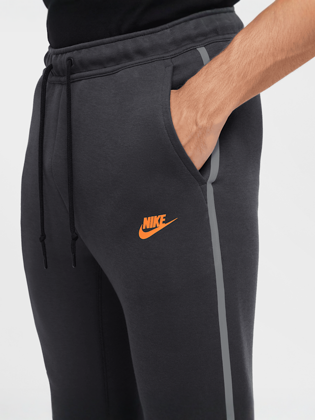 Nike, Tech Fleece+ Jogger, grey, Image 3 of 8