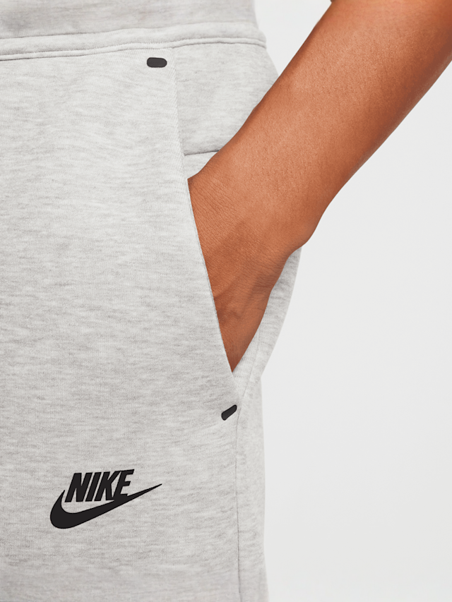 Nike, Tech Fleece Jogger, grey, Image 3 of 7