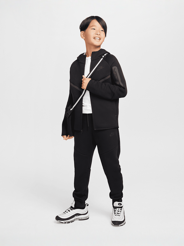 Nike, Sportswear Tech Fleece Jogger, black, Image 8 of 8
