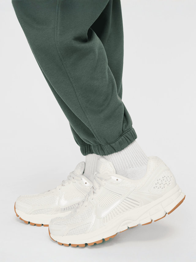 Nike, Sportswear Club Fleece Loose Pants, green, Image 5 of 6