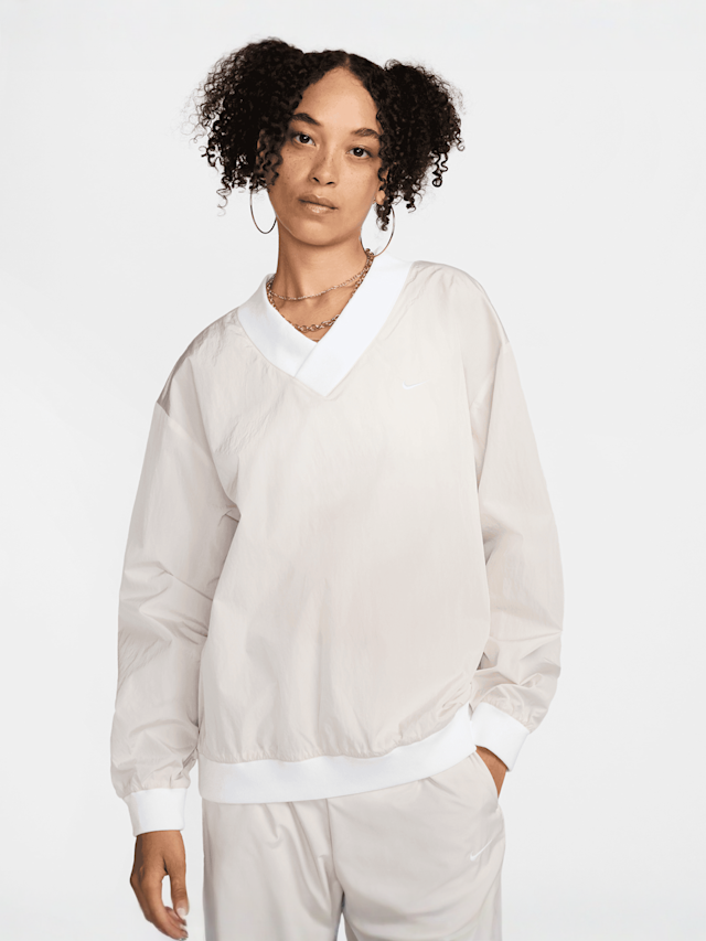 Nike, Sportswear Essential Woven UV Longsleeve Vneck Crew, beige, Image 1 of 5