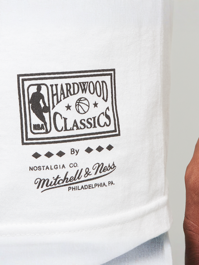 Mitchell & Ness, NBA Destination Leisure Shortsleeve Graphic Tee LA Lakers, white, Image 4 of 6