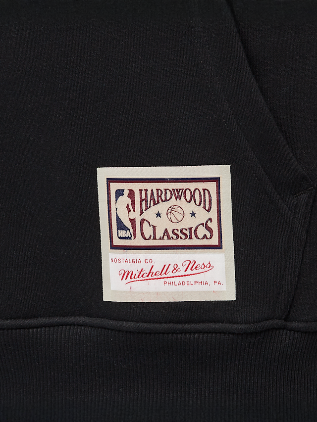 Mitchell & Ness, NBA Chicago Bulls Logo Hoody, black, Image 4 of 6