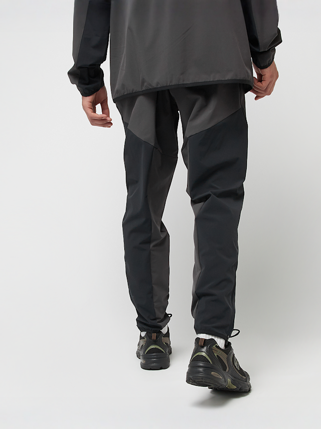 New Balance, Woven Tapered Track Pant, grey, Image 2 of 4