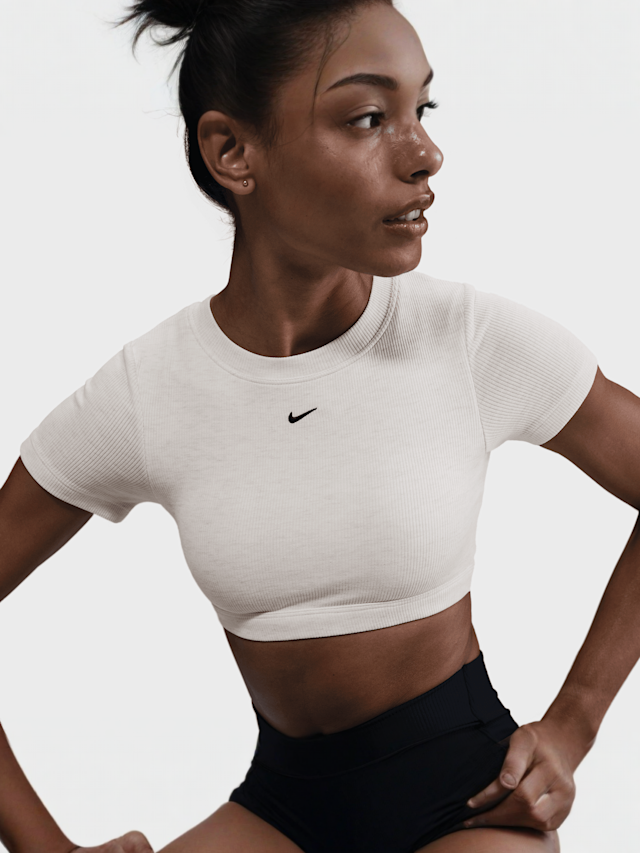 Nike, Sportswear Classic Baby Tee Bra, beige, Image 3 of 4