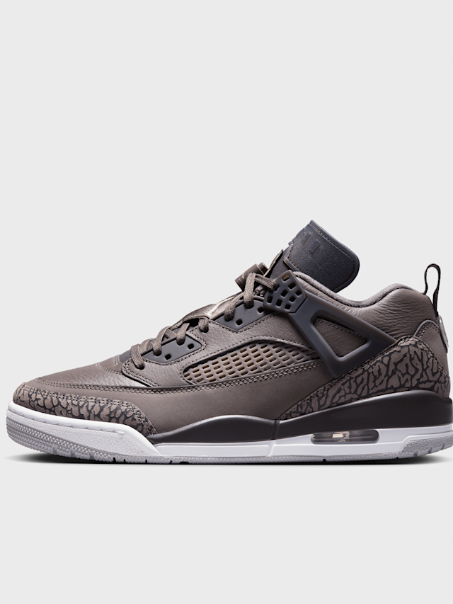Jordan, Spizike Low, brown, Image 1 of 9