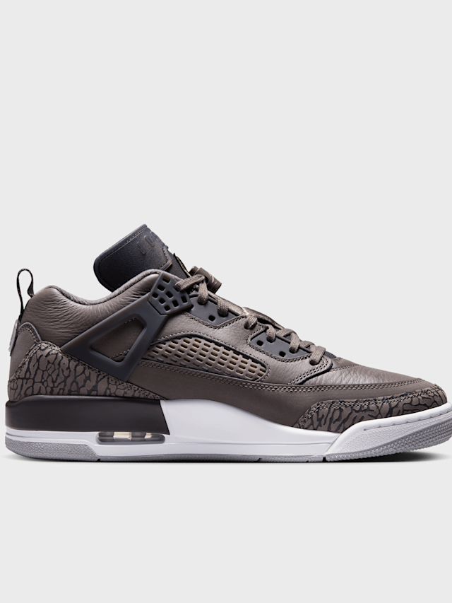Jordan, Spizike Low, brown, Image 2 of 9
