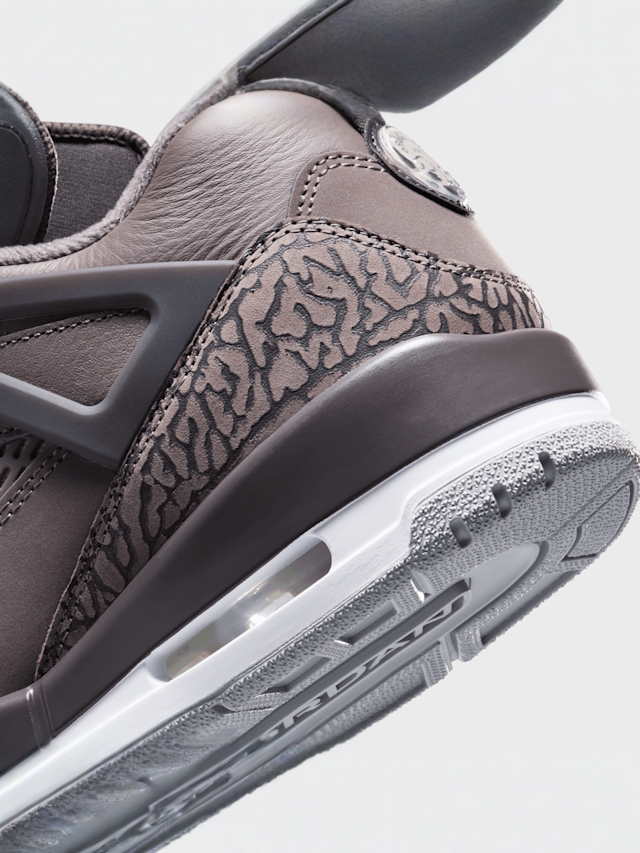 Jordan, Spizike Low, brown, Image 8 of 9