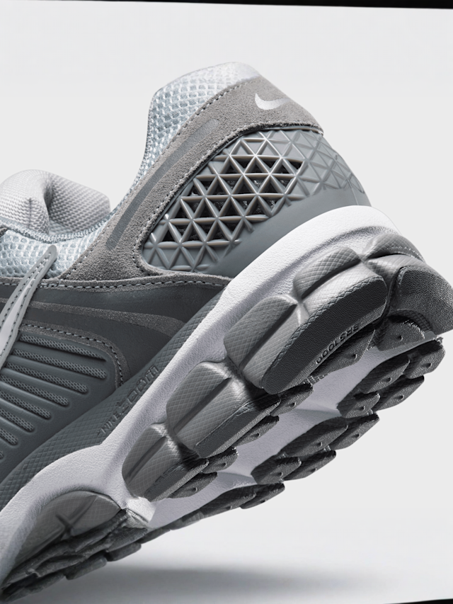 Nike, Zoom Vomero 5, grey, Image 7 of 9