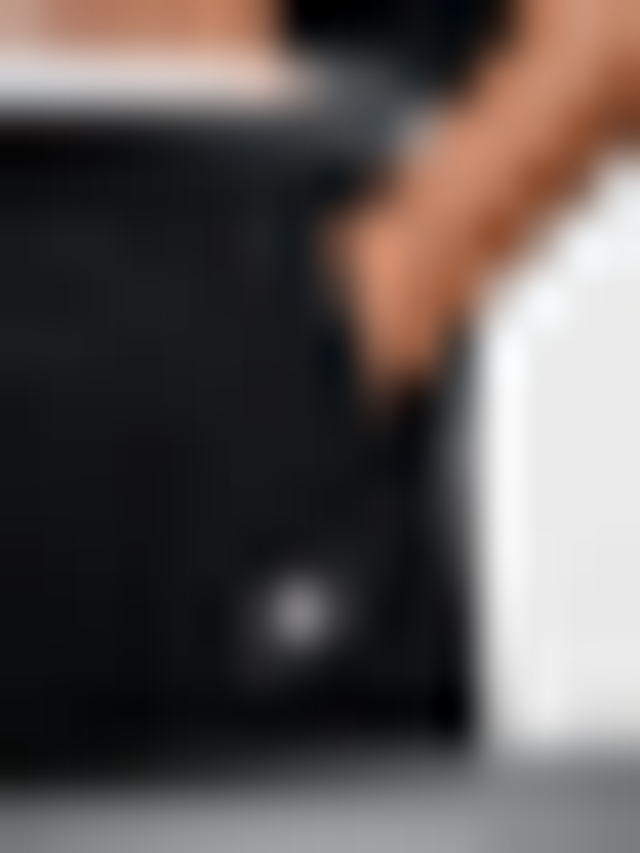 Nike, Club Woven Cargo Pants, black, Image 4 of 7