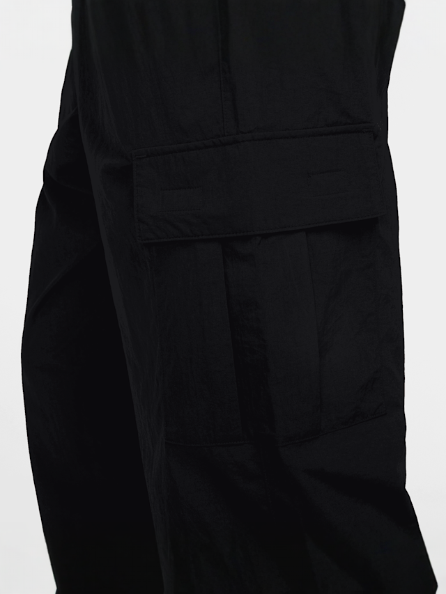 Nike, Club Woven Cargo Pants, black, Image 6 of 7