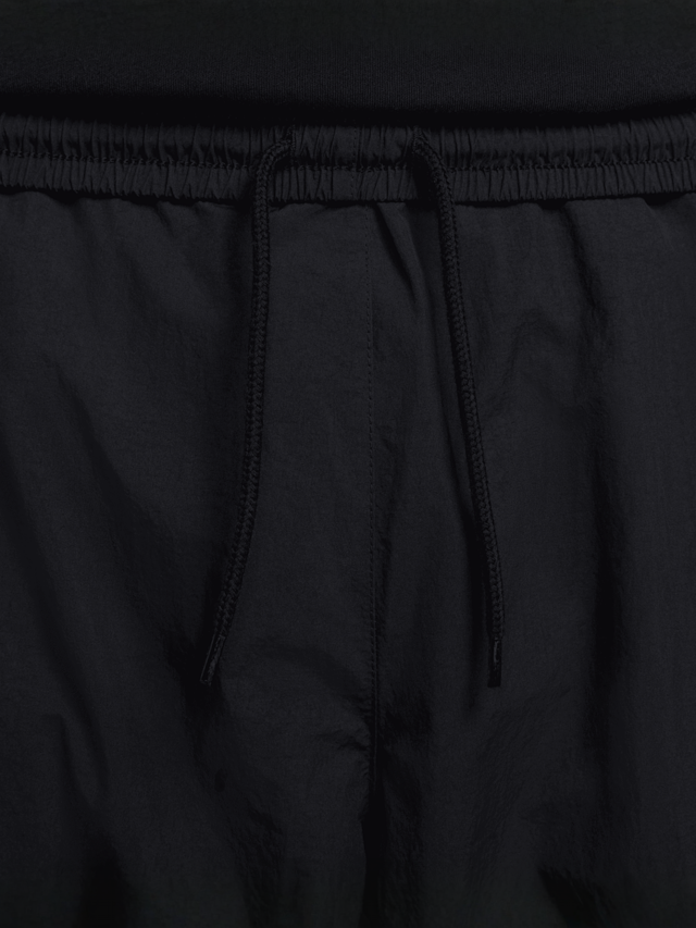 Nike, Club Woven Oversized Track Pants, black, Image 3 of 6
