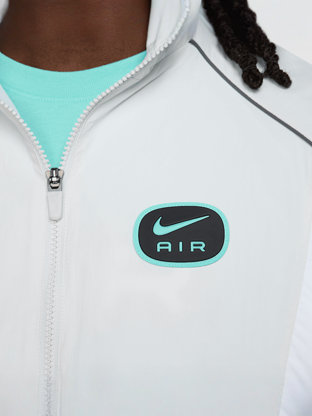 Nike, Sportswear Swoosh Air Woven Track Top, grey, Image 3 of 6