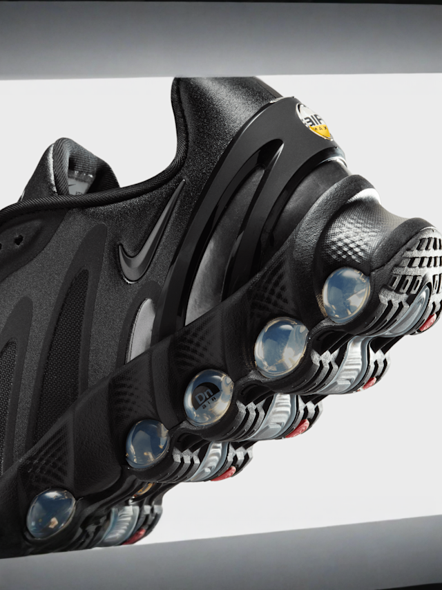 Nike, WMNS Air Max Dn8, black, Image 8 of 9
