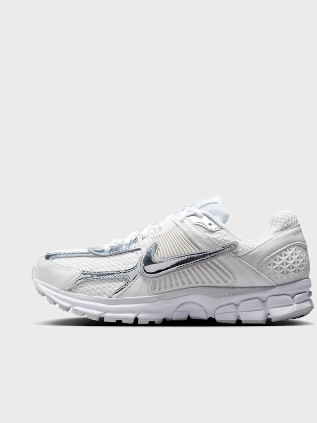 Nike, WMNS Zoom Vomero 5, white, Image 1 of 9