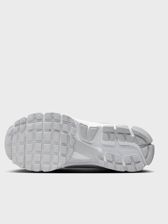 Nike, WMNS Zoom Vomero 5, white, Image 3 of 9