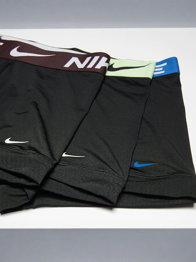 Nike, Essential Micro, black, Image 2 of 2