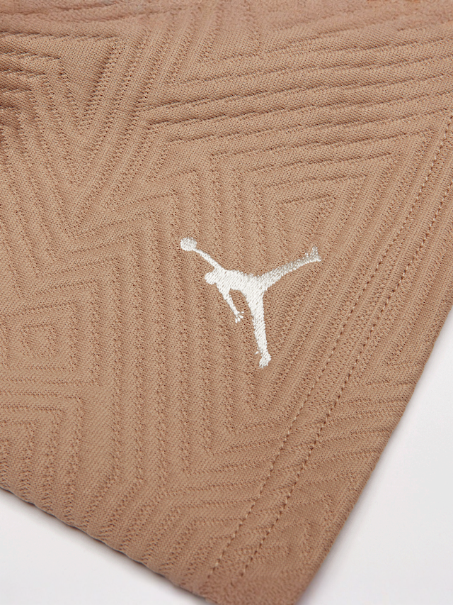 Jordan, Junior Michael Jordan Sneaker School Warm-Up, beige, Image 6 of 6