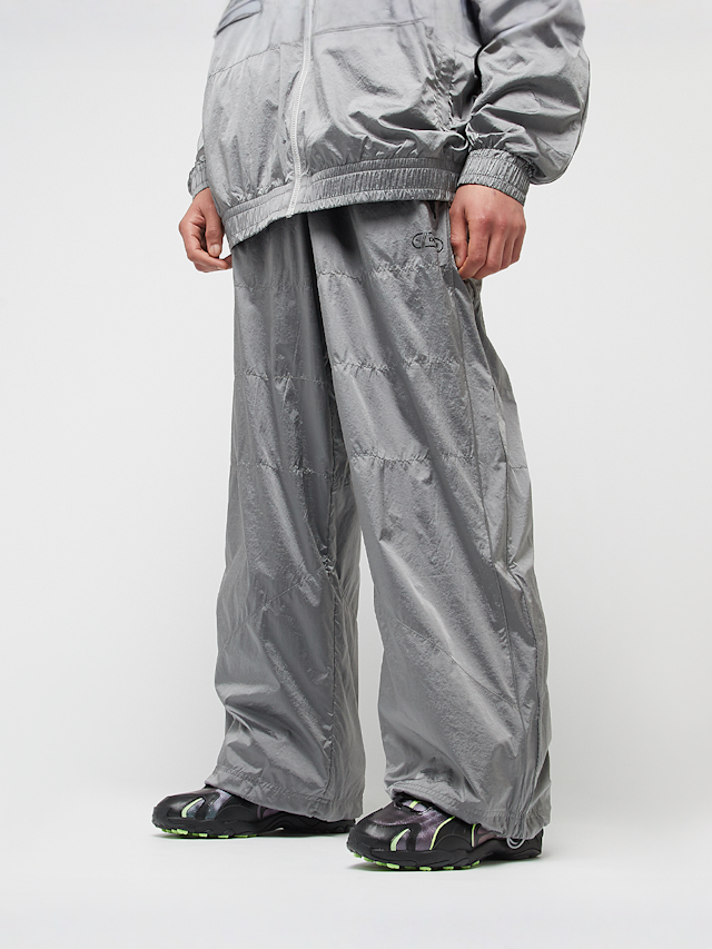 PUMA, F1 T7 Oversized Track Pants, silver, Image 1 of 9