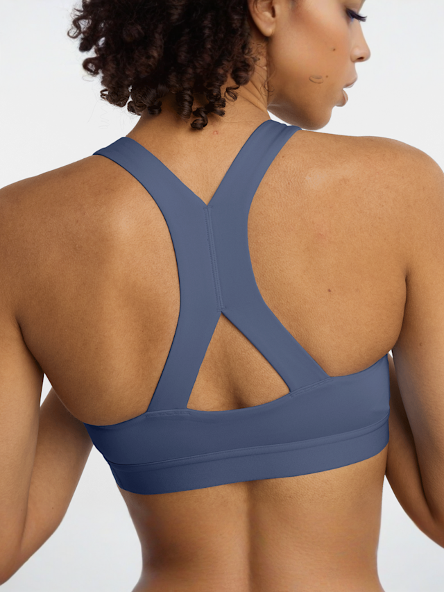 New Balance, Essential Train Bra, blue, Image 4 of 5