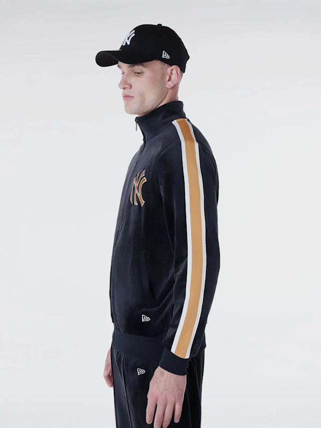 New Era, MLB Velour Track Top New York Yankees, black, Image 2 of 7