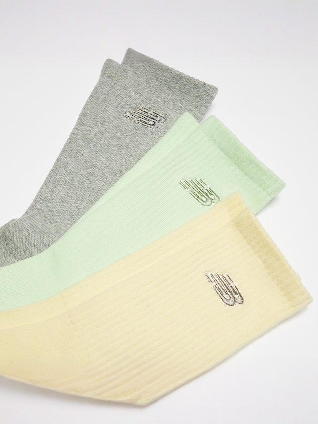 New Balance, 3 PACK - Solid Midcalf Embroidery Logo Socks, multi-colour, Image 2 of 2