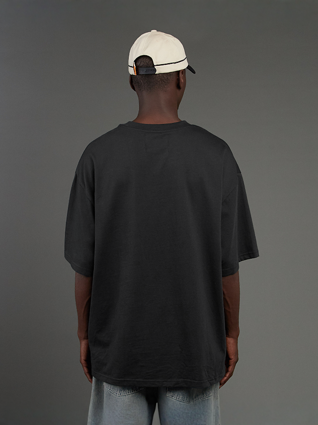 SNIPES, Snipes Studs Oversized Tee, black, Image 2 of 5