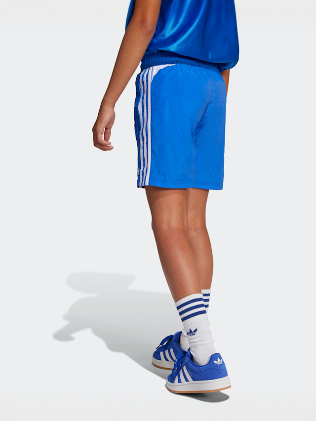 adidas Originals, Woven 3-Streifen Shorts, blue, Image 2 of 5
