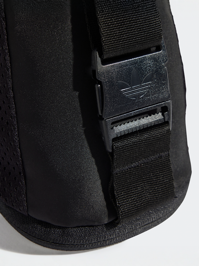 adidas Originals, Adicolor kleine Shoulder Bag, black, Image 6 of 6