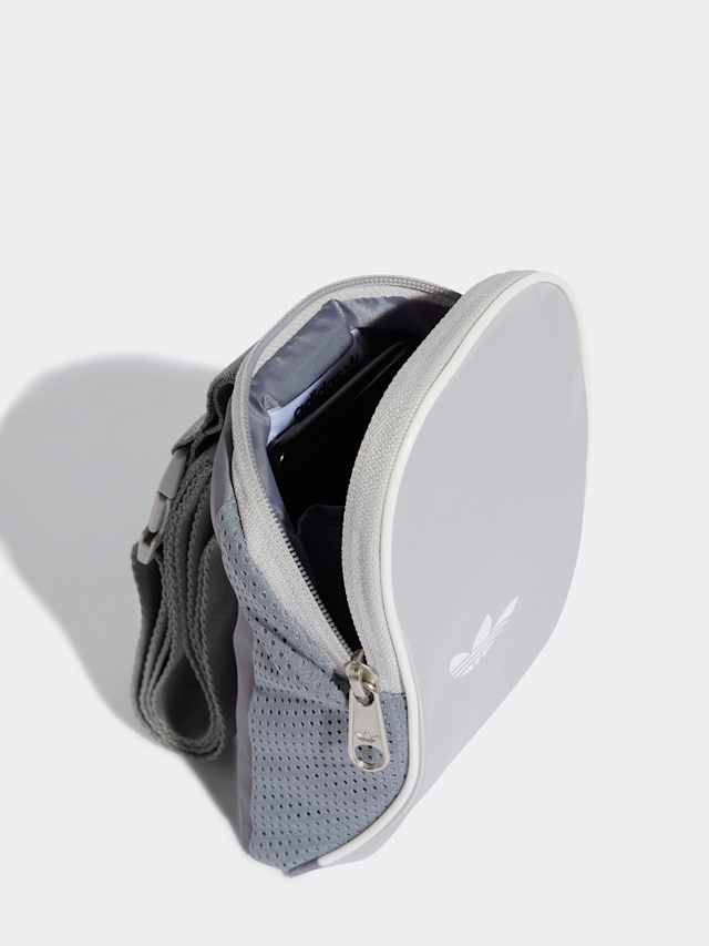 adidas Originals, Adicolor kleine Shoulder Bag, grey, Image 4 of 6