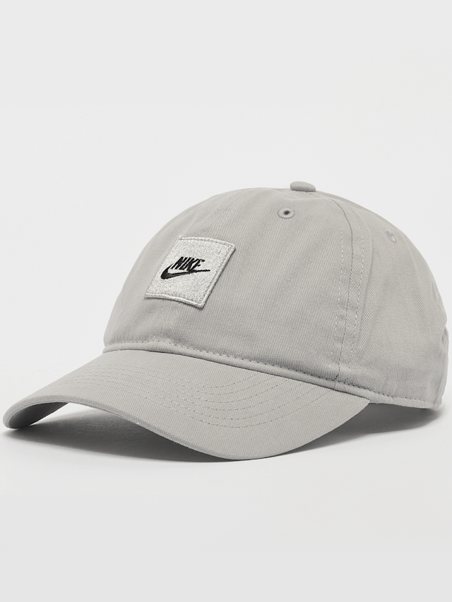 Nike, Box Futura Club Cap, grey, Image 1 of 4