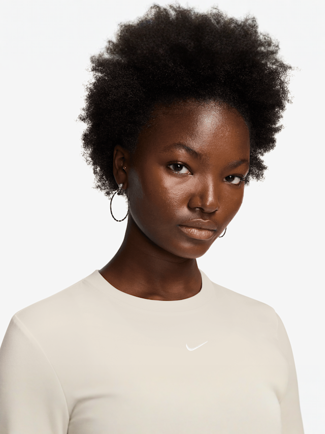 Nike, Sportswear Chill Knit Crop, beige, Image 3 of 3
