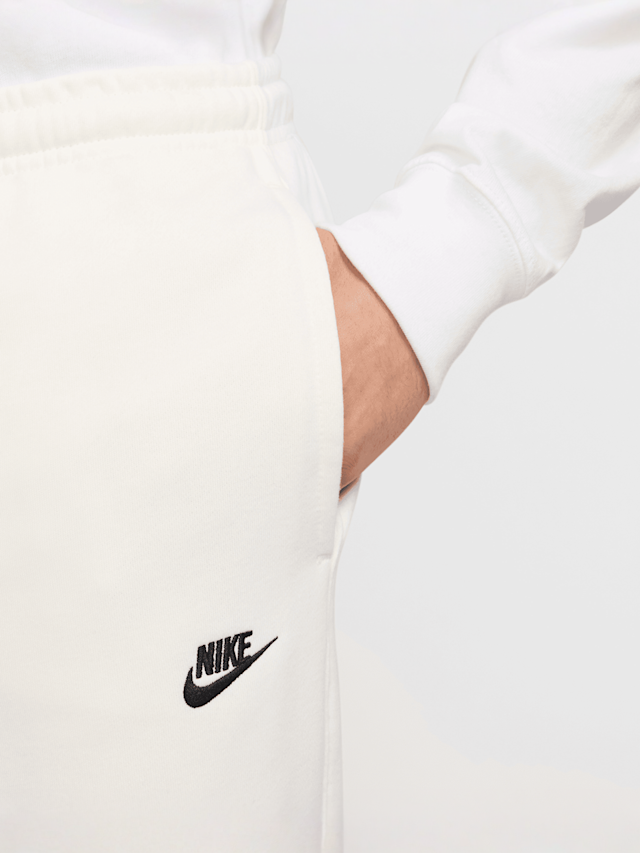 Nike, Club French-Terry Jogger, white, Image 3 of 6