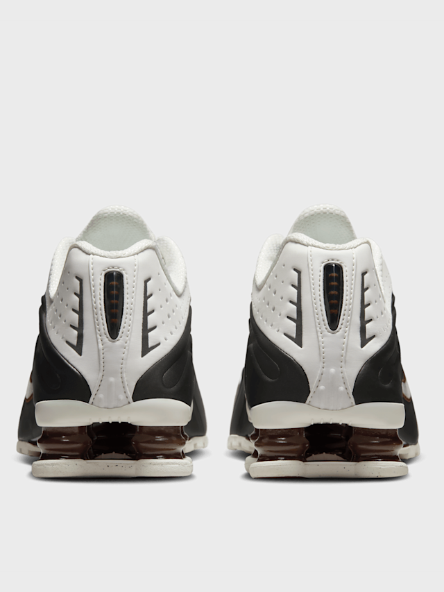 Nike, Nike Shox R4, black, Image 5 of 9