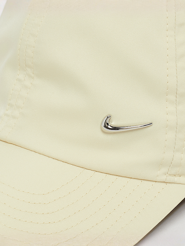 Nike, Dri-Fit Club Unstructured Metal-Swoosh-Cap, beige, Image 4 of 4