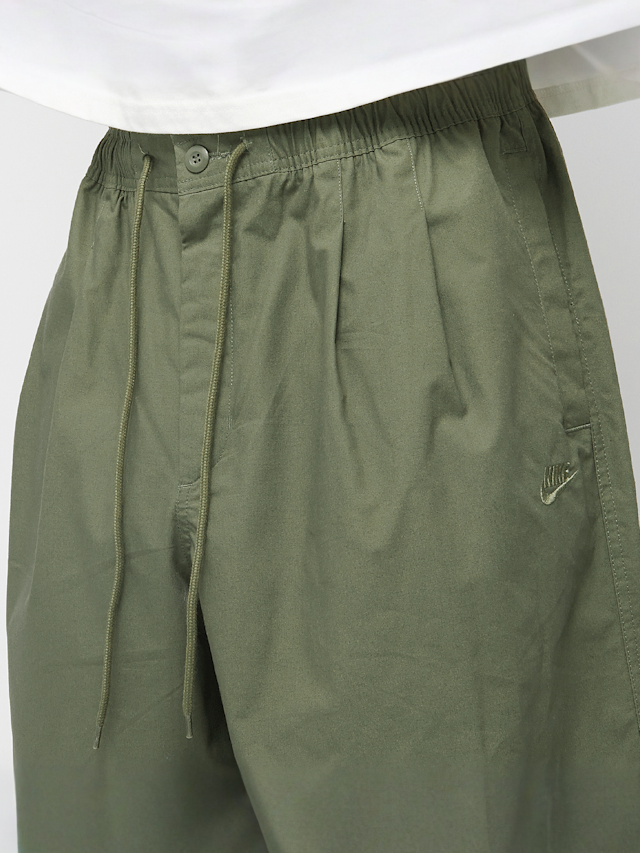 Nike, Club Seoul Short Oversized, green, Image 3 of 6