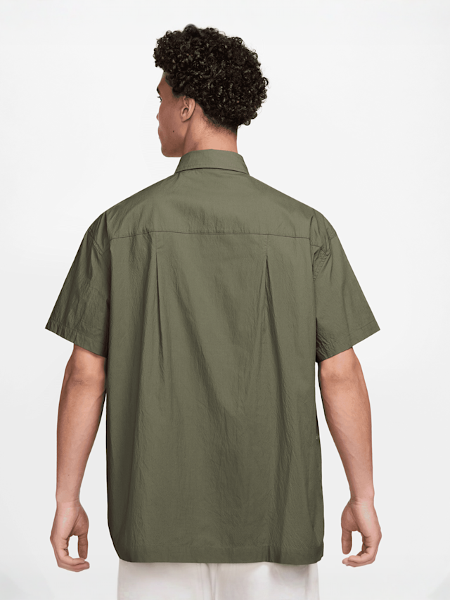 Nike, Club Shortsleeve Button Oversize Shirt, green, Image 2 of 3