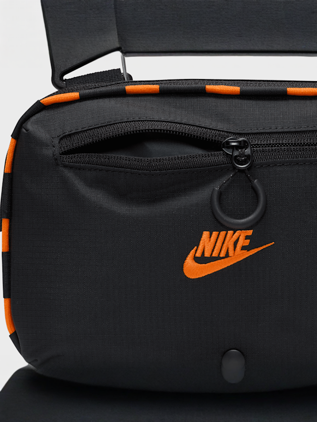 Nike, Hayward Patrol Crossbody, black, Image 5 of 9