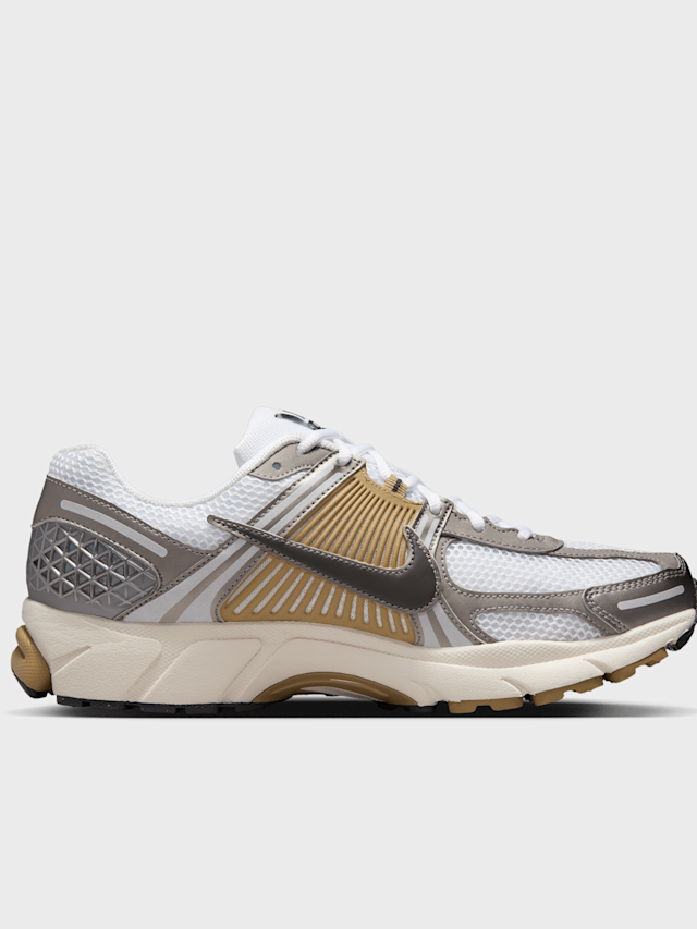 Nike, Zoom Vomero 5, grey, Image 2 of 9