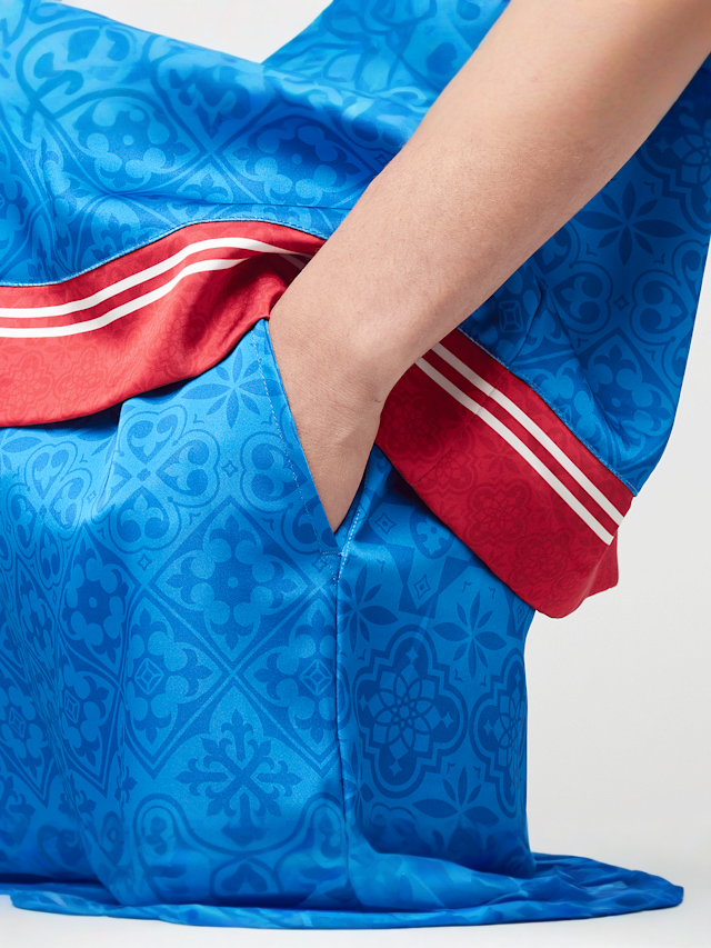 zəяo si:x nœf, Primary Logo Ornament Resort Shorts, blue, Image 3 of 5