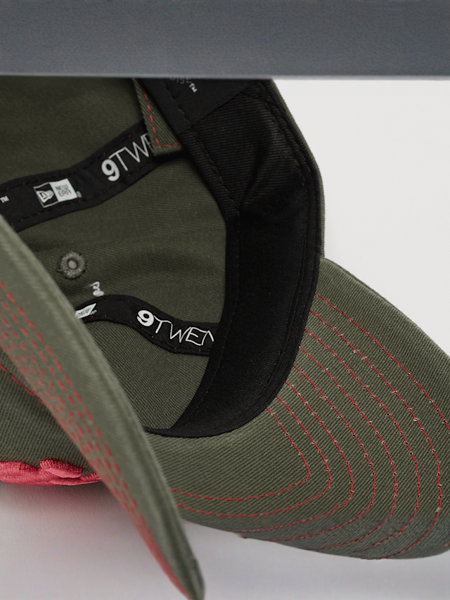 New Era, FEMALE 9TWENTY Contrast Stitch Los Angeles Dodgers, green, Image 3 of 4