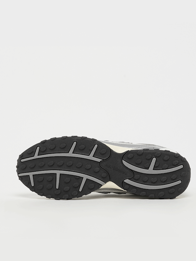 New Balance, 204 silver metallic, white, Image 4 of 7