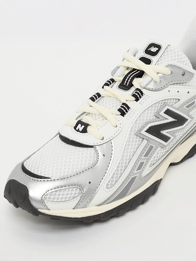 New Balance, 204 silver metallic, white, Image 6 of 7